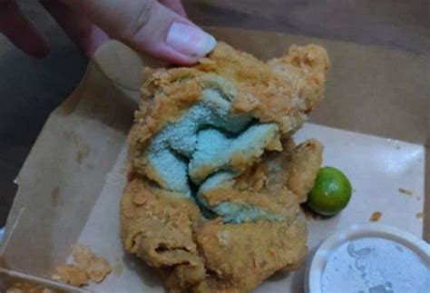 Internet users react to Jollibee's 'fried towel' incident.